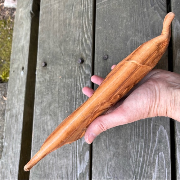 Vintage Tooled Poppy Clutch Purse - Picture 11 of 16